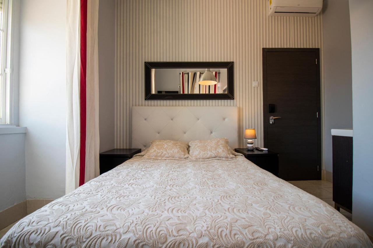 V Dinastia Hotel Lisbon Luaran gambar