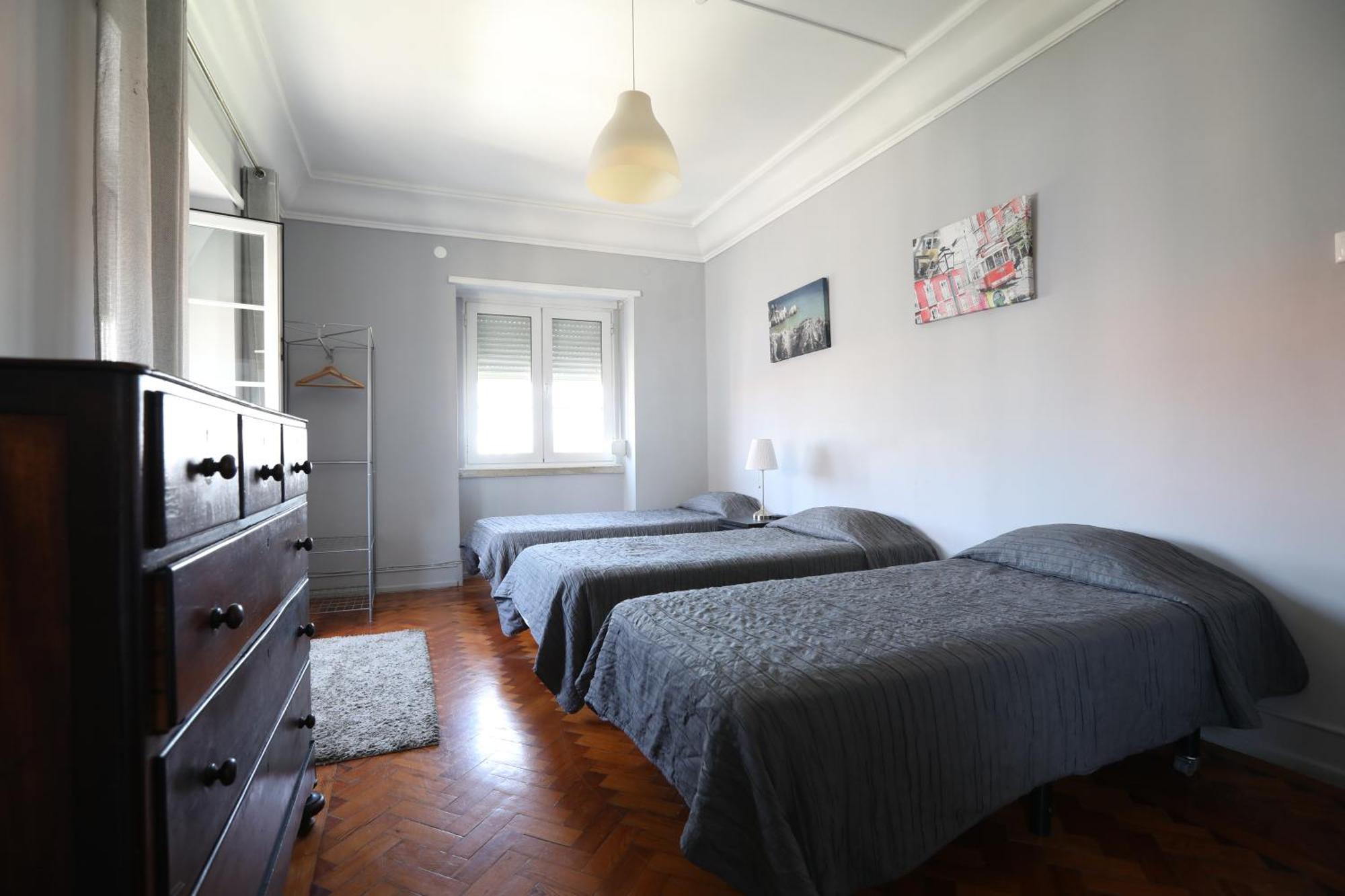 V Dinastia Hotel Lisbon Luaran gambar